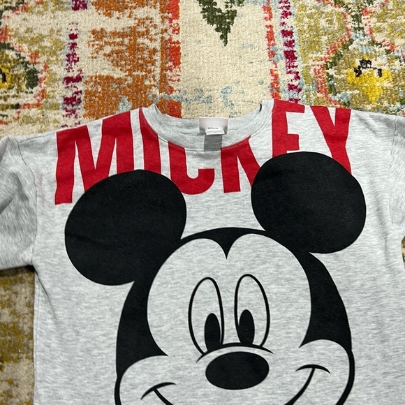 Women's Mickey Mouse Gray Disney World Gray Cartoon Crewneck Sweatshirt - Picture 4 of 5